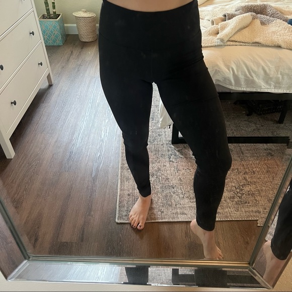 Victoria’s Secret leggings - Picture 5 of 6